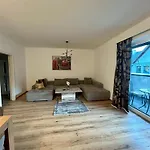 Dalila Apartment *